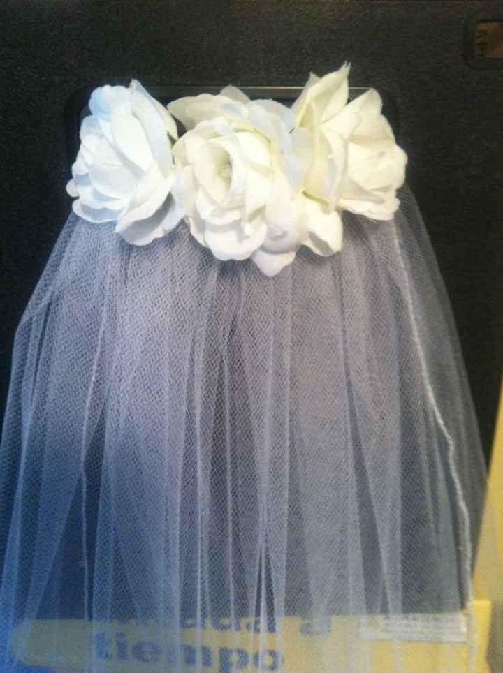 A couple more DIYs :) (pics!)