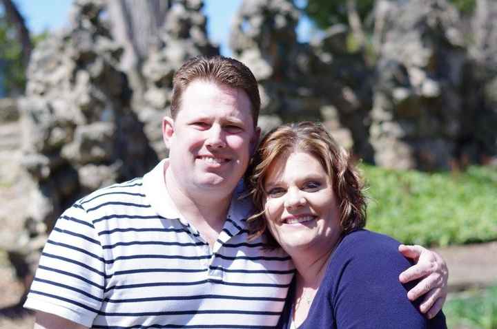 Spring Engagement Pictures