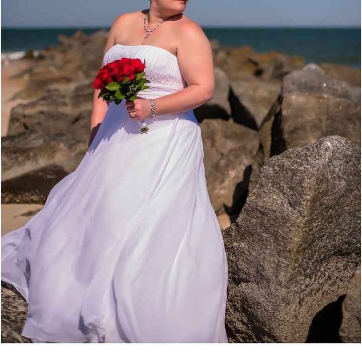 I wanna see your wedding dress!