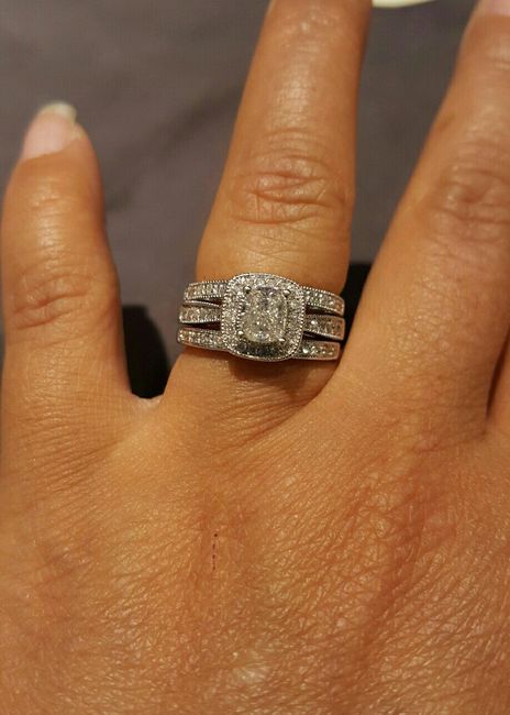 Show me your wedding set!