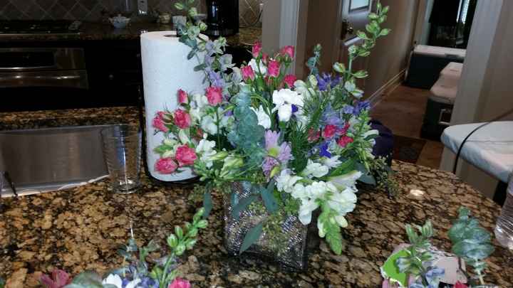 Vent: Florist screwed up my centerpieces *UPDATE*