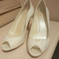 What shoes are you wearing