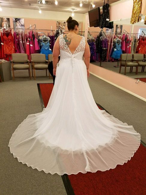 Dress shopping - long sleeves 4