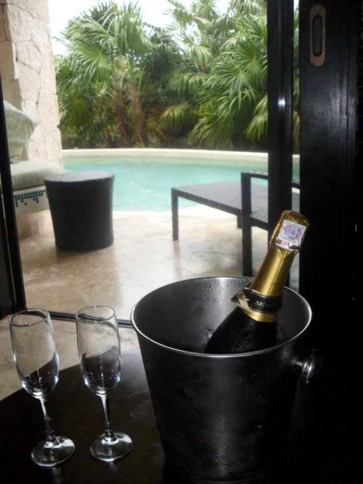 Back from honeymoon with a few pics