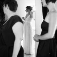 FINALLY! Pro pics of our intimate cottage wedding :)