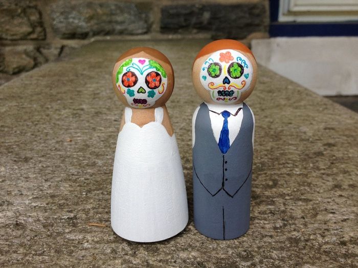 The cutest little creepy cake toppers ever!