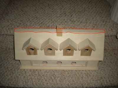 Finished my first DIY! Birdhouse cardbox *pics*