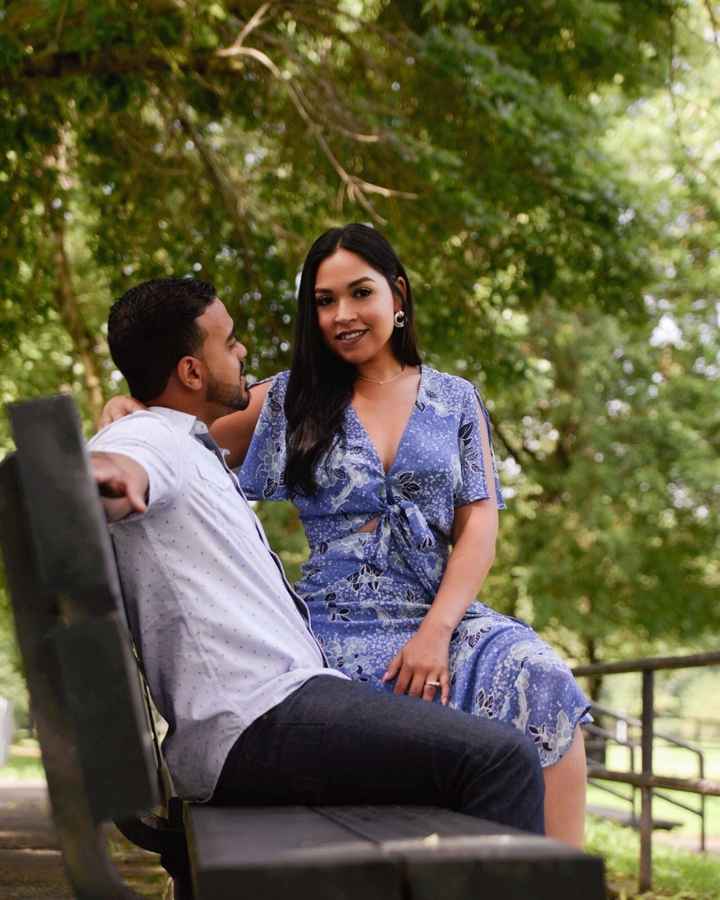 Simple & budget friendly engagement photos 