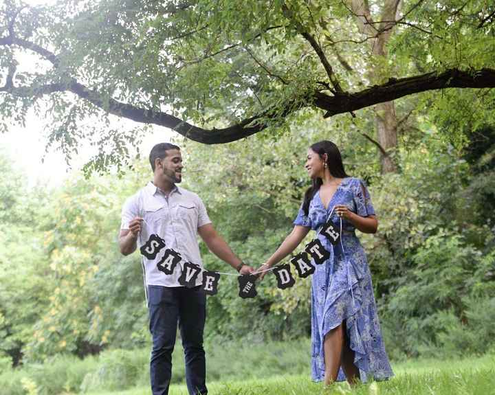 Simple & budget friendly engagement photos 