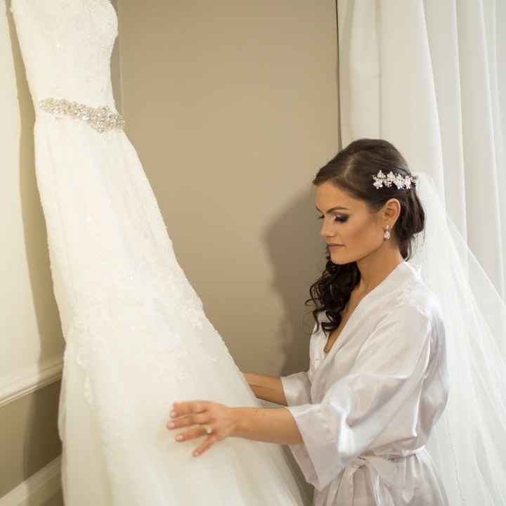 Let's see your wedding hair!