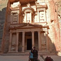 NWR: Favorite Vaca Photos w/ your S/O!