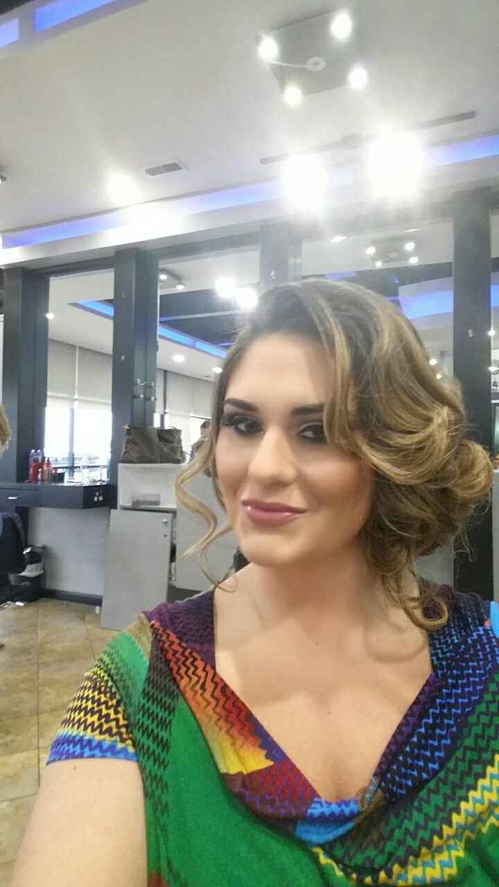 Hair and makeup trail