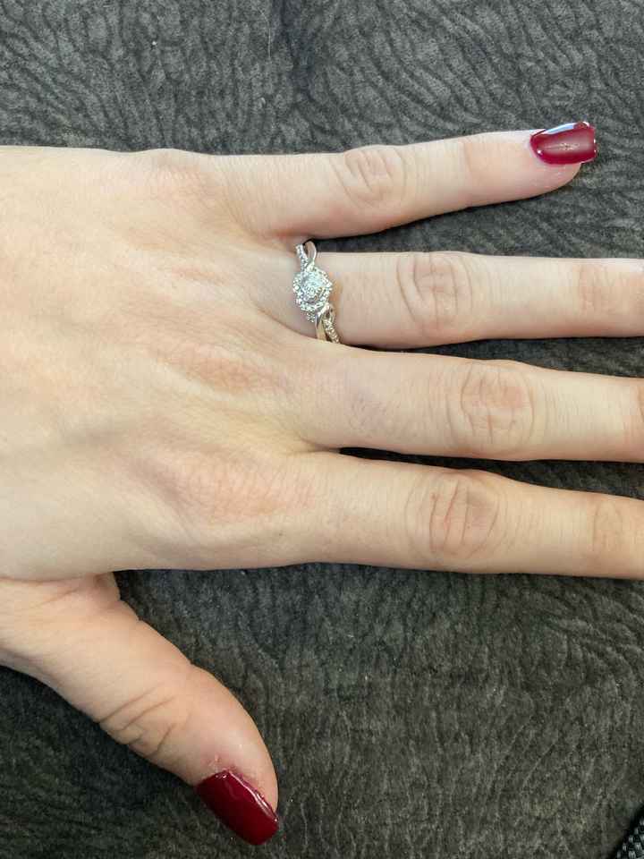 Brides of 2022! Show us your ring! - 1