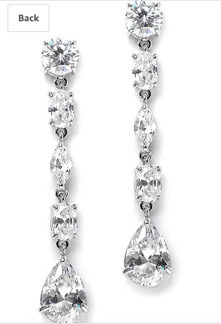 Jewelry and head pieces. - 2