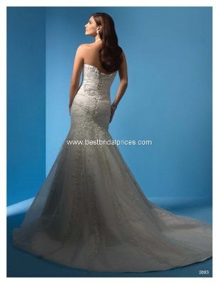 post your wedding  dress pic thanks.
