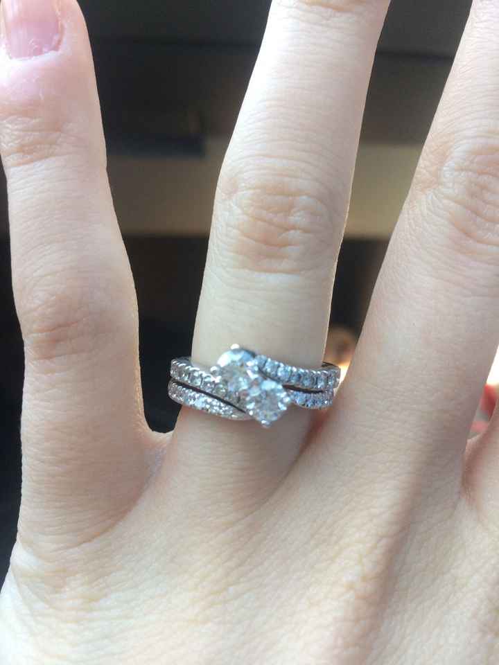 Show me your dainty rings/dainty fingers with your rings :)!