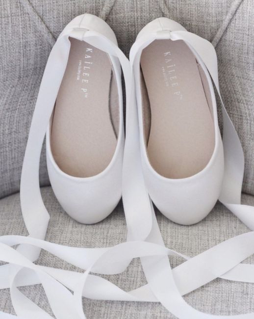 Flats or Heels???? 7