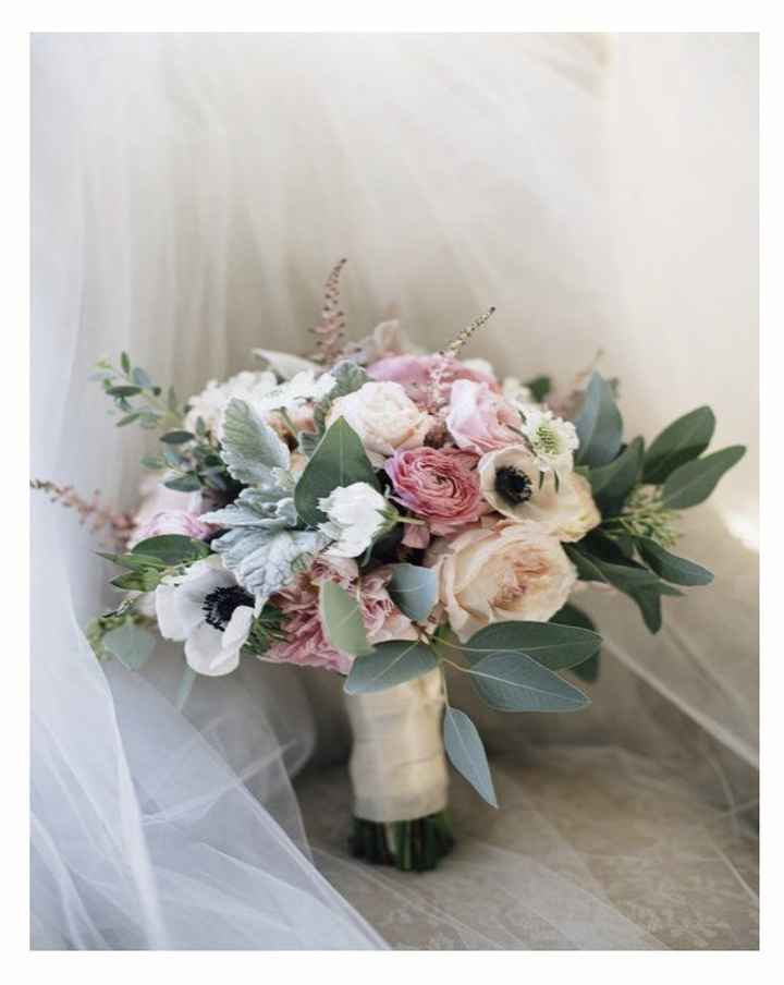 White or colorful bridal bouquet? - 1