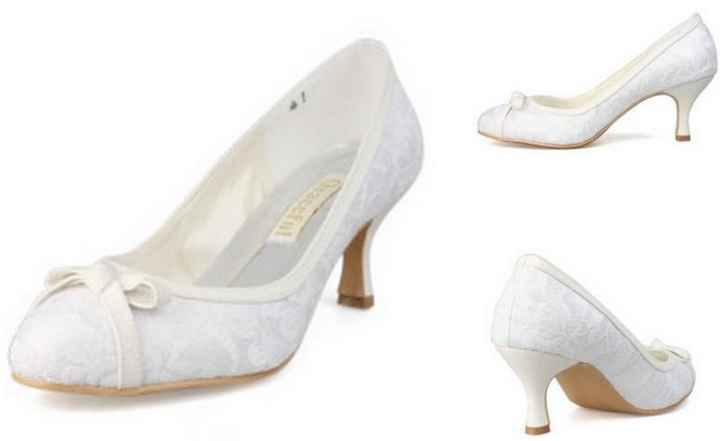 Glass slipper - show me your wedding shoes!