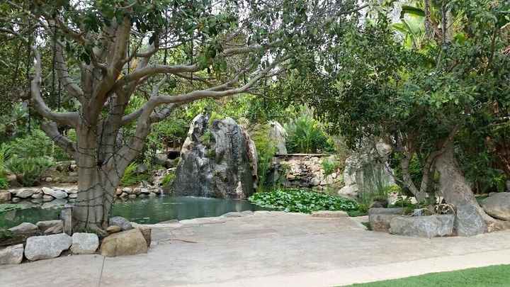 Show me your ceremony backdrops:)