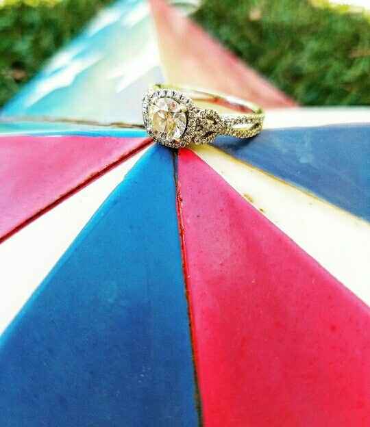 So sparkly....another ring thread.