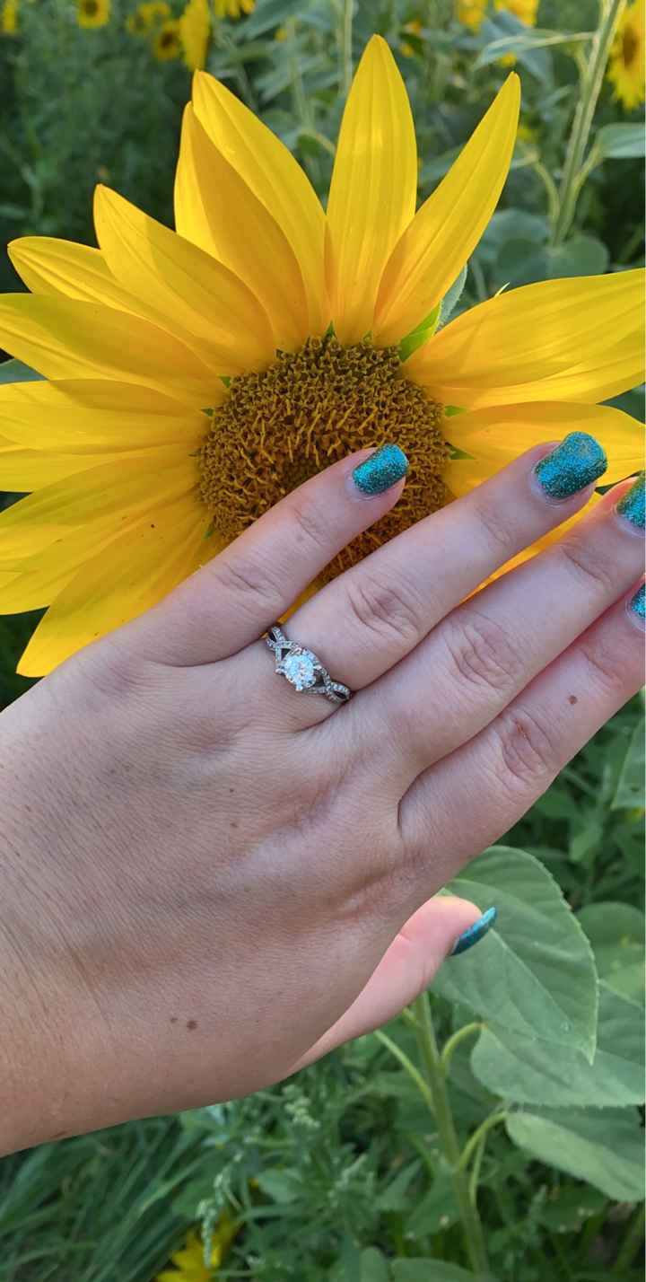 Brides of 2022! Show us your ring! - 1