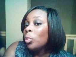 Sup Ladies, Show Yur Selfies Off!!!