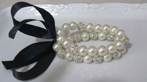 LETS SEE THE JEWELRY FOR YOUR BRIDESMAIDS!