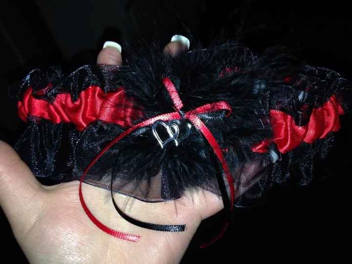 Garter just came in!!(pic) Show me yours!