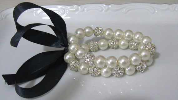 LETS SEE THE JEWELRY FOR YOUR BRIDESMAIDS!