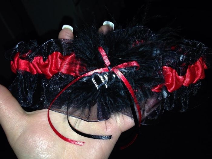 Garter just came in!!(pic) Show me yours!
