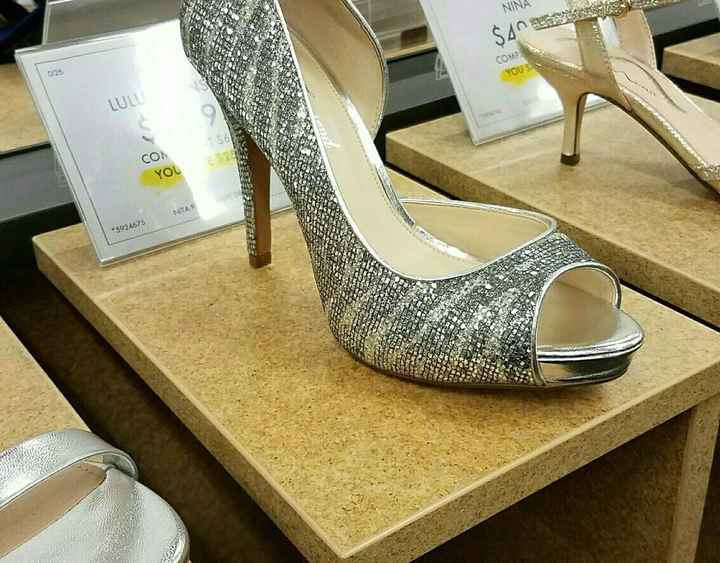 Shoes...shoes...Shoes!!! Show em off ladies!