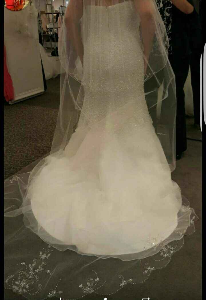 Ok ladies... Drop a pic of your BEAUTIFUL DRESSES