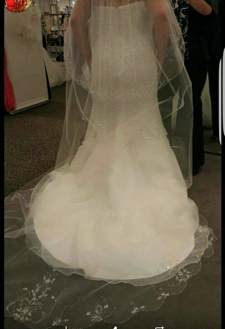 Ok ladies... Drop a pic of your BEAUTIFUL DRESSES