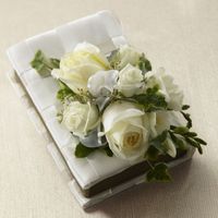 Bouquets: real or fake flowers?