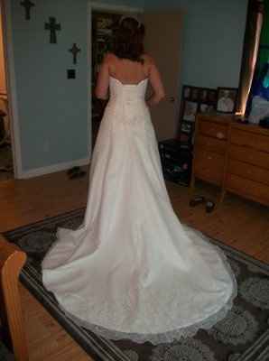 Say Hello to the new Mrs. Gore~