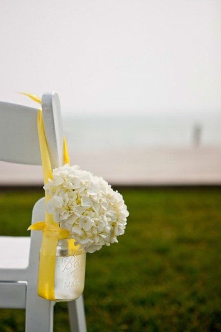 Show me your aisle decor!
