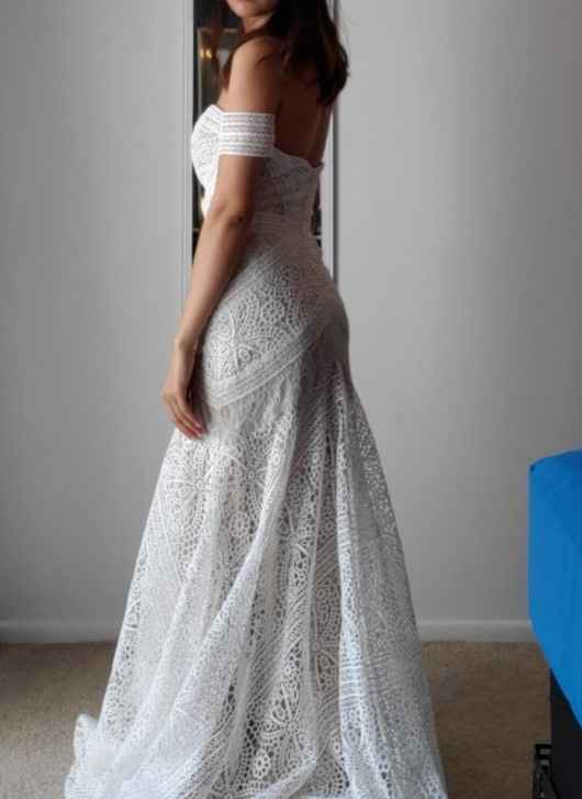 What do you think about my dress? - 1