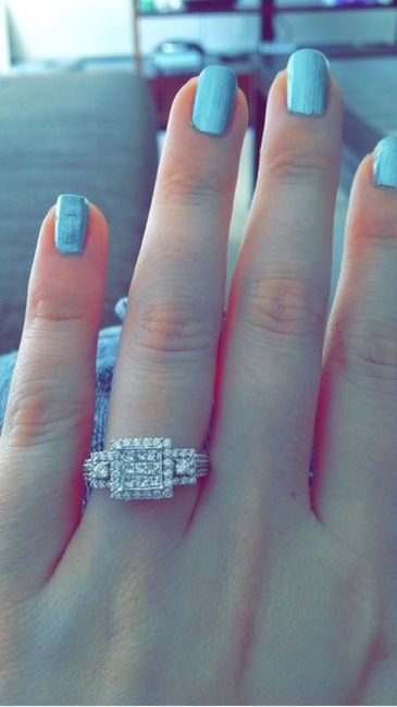 Let's see those beautiful rings lady's!