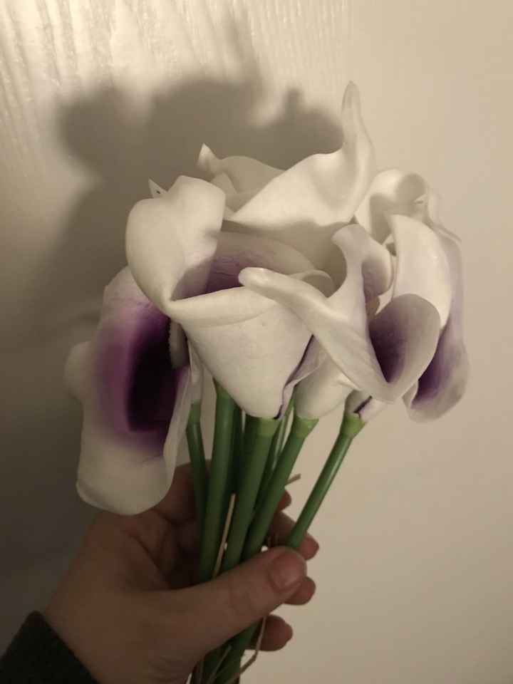  Show me your fake flower bouquet! - 1