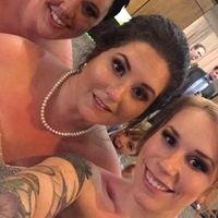 Plus-size bride that hates having pictures taken...