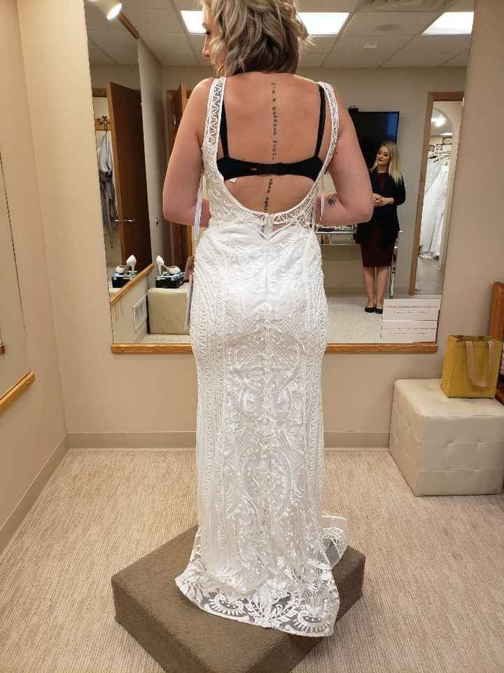 Low Back Bra or Shapewear 1