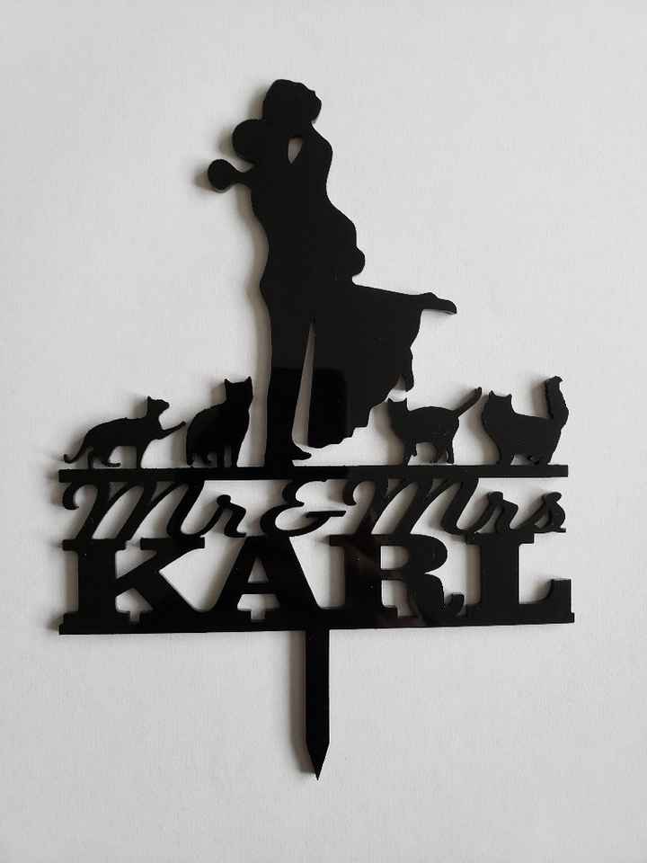 Any suggestion of a good cake topper? - 1