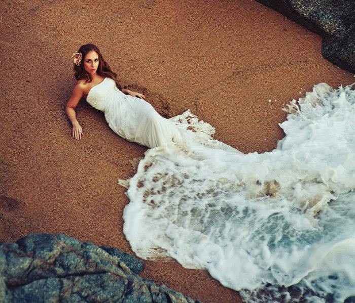 Amazing trash the dress photos!