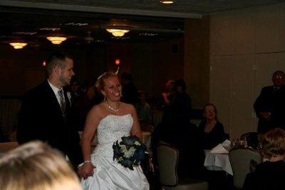 I'm back.  and MARRIED!! *PIX*