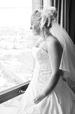 I'm back.  and MARRIED!! *PIX*