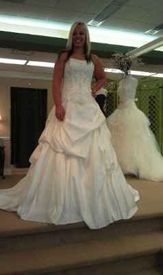 Buying wedding dress online and want approvals :)