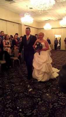 I'm back.  and MARRIED!! *PIX*