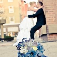 I'm back.  and MARRIED!! *PIX*