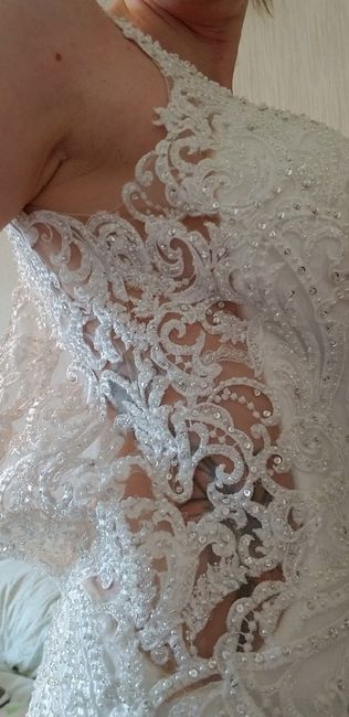 Say yes to the sexy dress?! - 1